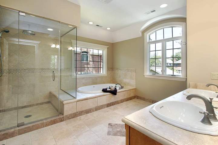 Salle de bain contemporaine La Réunion